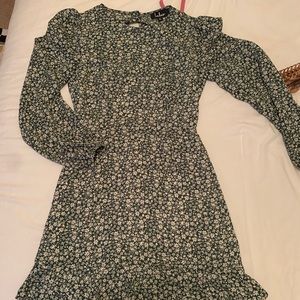 Lulus long sleeve dress open lower back size small
